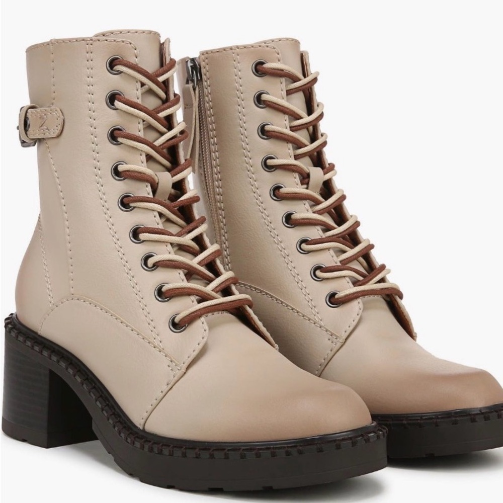 Zodiac Paxon Combat‎ Boots, Size 10​